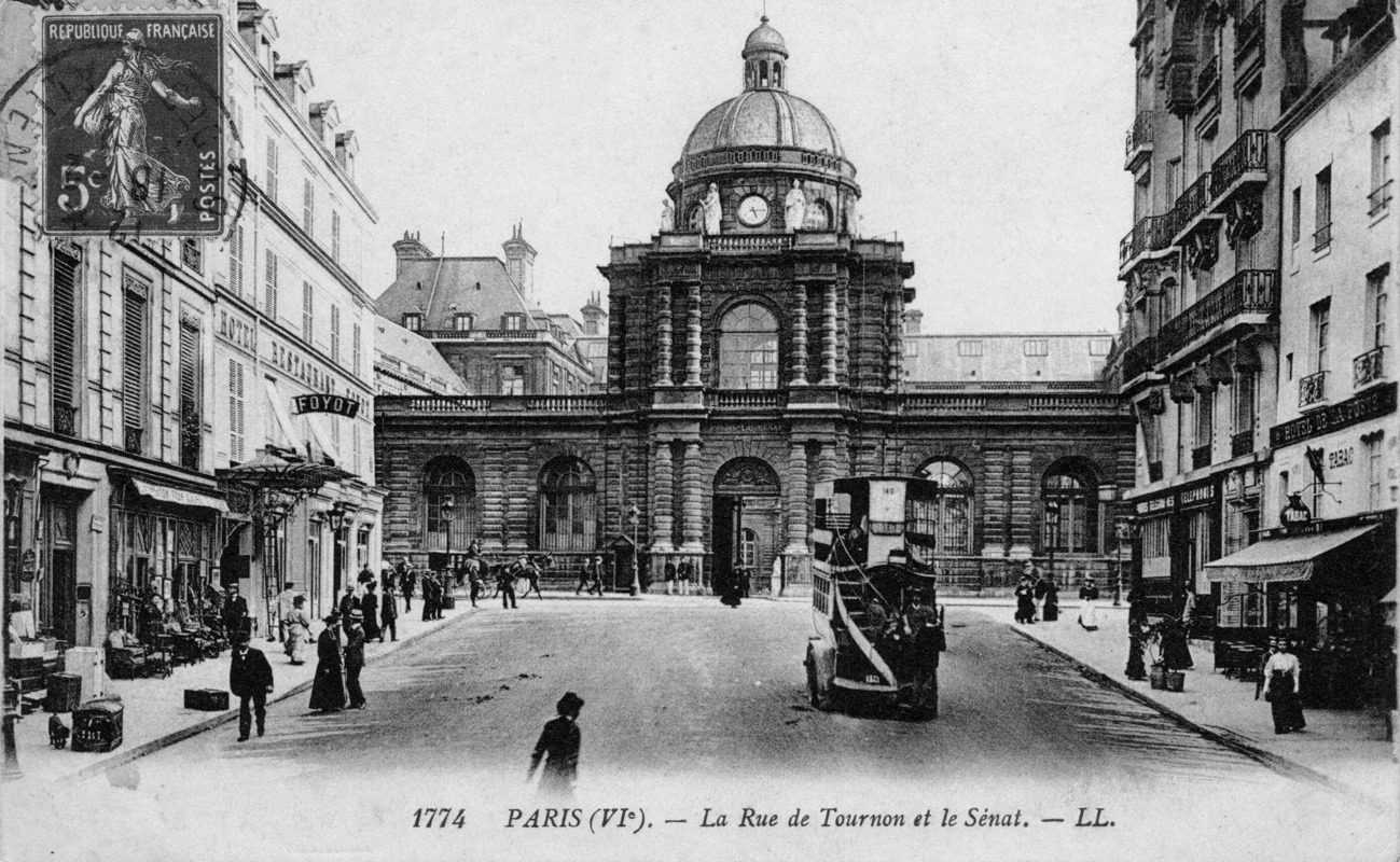 Les hôtels Foyot et de la Poste. Les hôtels Foyot et de la Poste.