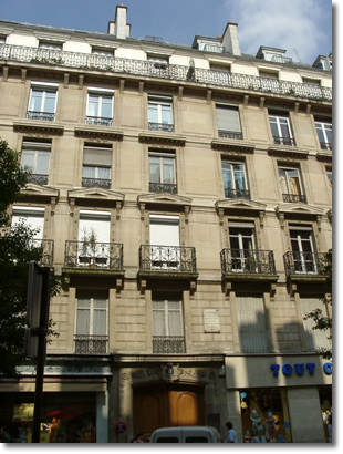 31 rue Saint-Placide à Paris.