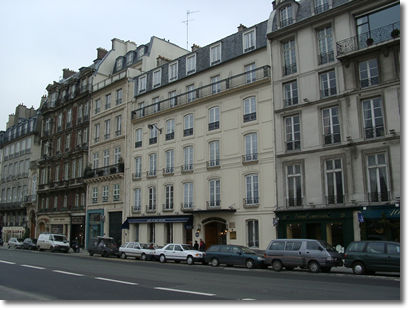 L'hôtel Voltaire 19 quai Voltaire à Paris, devenu hôtel du Quai Voltaire.
