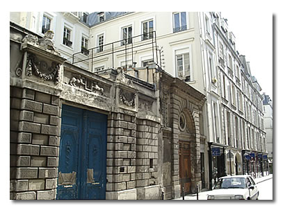 3 rue de Beaune. 3 rue de Beaune.