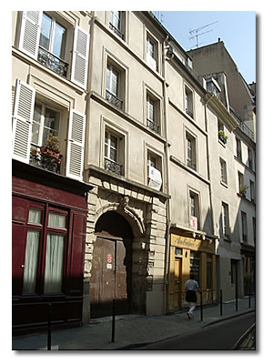 36 rue des Tournelles.