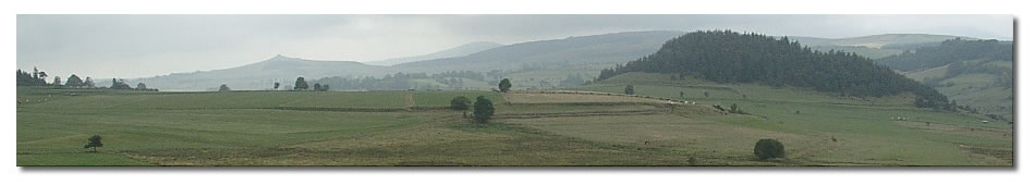 Le plateau, près du Chambon-sur-Lignon. Le plateau, près du Chambon-sur-Lignon.