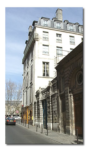 5 rue de Beaune.