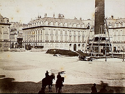La préparation de la démolition de la colonne. La préparation de la démolition de la colonne.