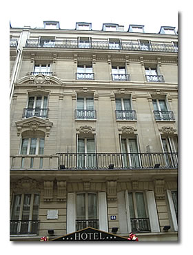 44 rue Hamelin.