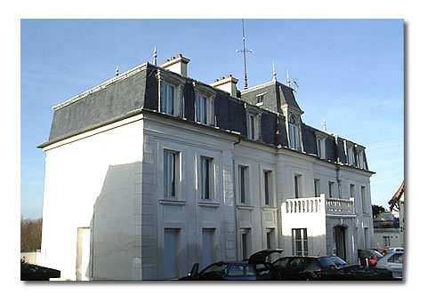 15 rue de la Mairie. 15 rue de la Mairie.