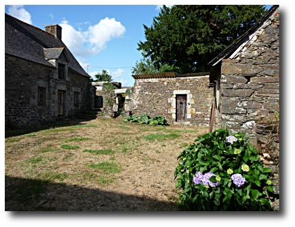 Les communs du manoir Les communs du manoir