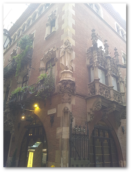 Hemingway_Barcelone_300.jpg