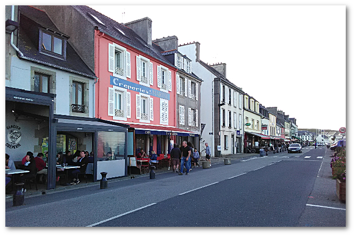 camaret-hotel-marine2-toudouze-700.jpg