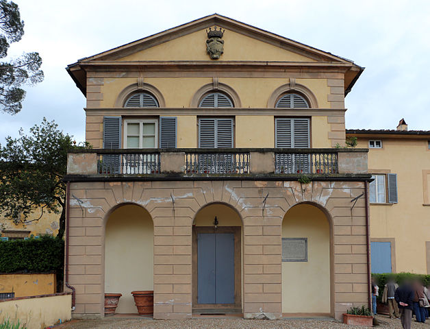 La Villa Brichieri-Colombi (source commons.wikimedia.org). La Villa Brichieri-Colombi (source commons.wikimedia.org).